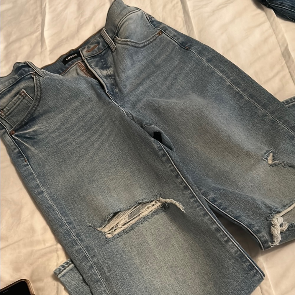 Lot of 4 Women’s jeans